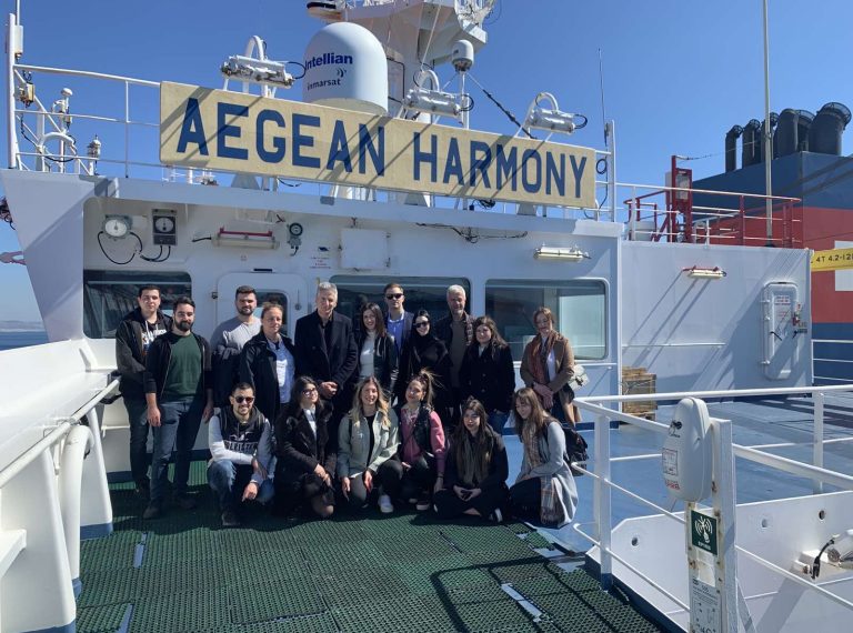 Eπιμορφωτική επίσκεψη στο δεξαμενόπλοιο «Aegean Harmony»